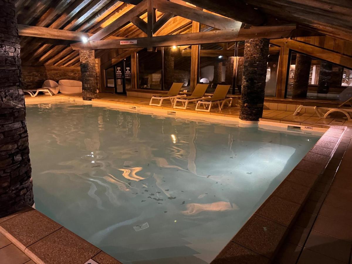 Appartement ski aux pieds dans résidence premium piscine, sauna hamam Saint-Martin-de-Belleville Esterno foto
